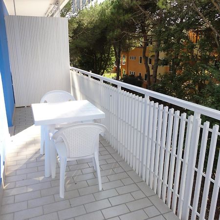 Sabrina - Appartamenti Bibione Habitación foto